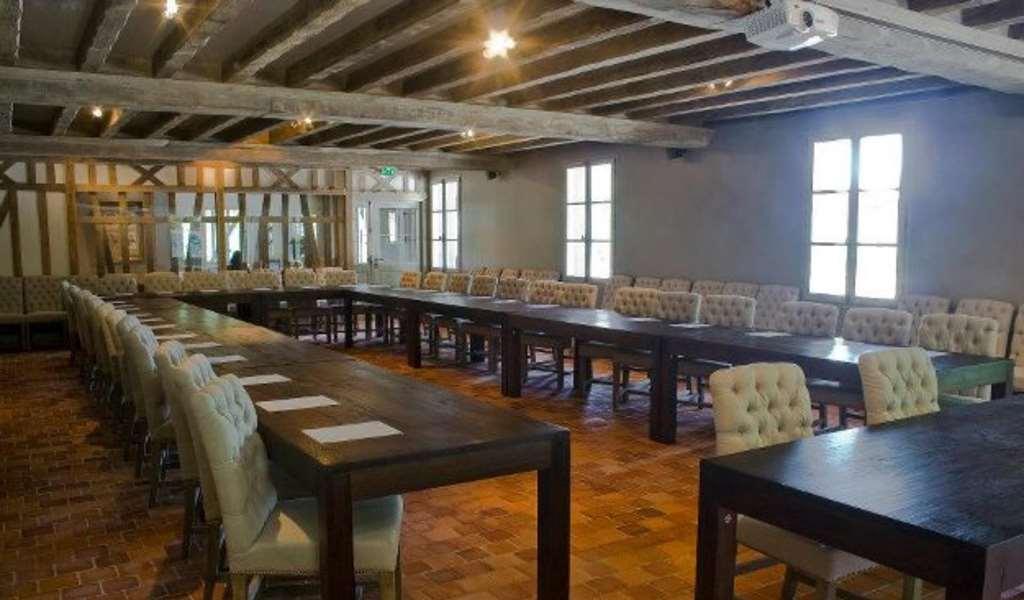 Hotel La Licorne & Spa Lyons-la-Forêt Facilități foto