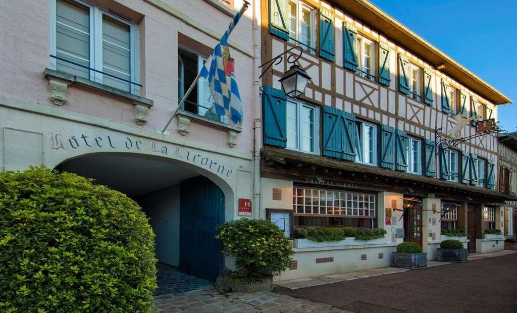 Hotel La Licorne & Spa Lyons-la-Forêt Exterior foto
